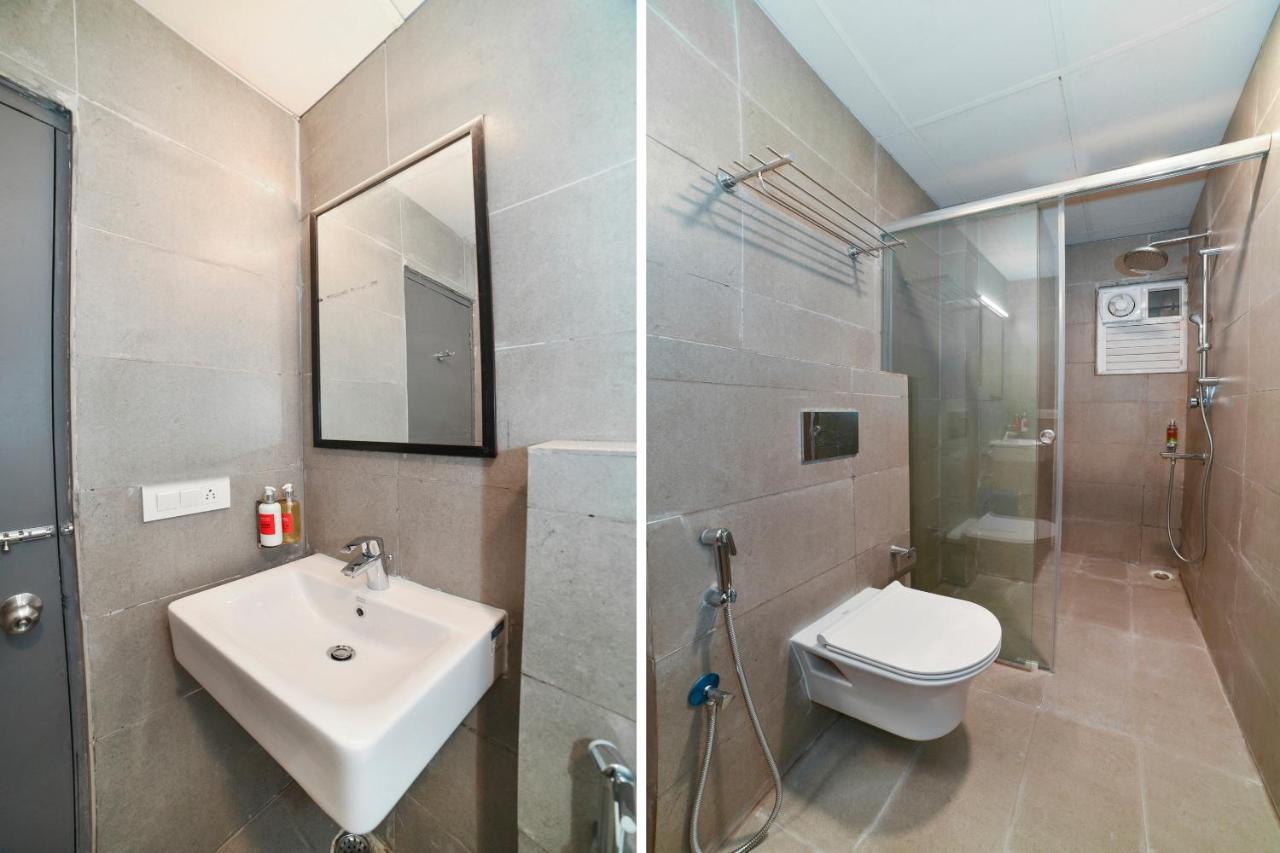Vaccinated Staff- Oyo Townhouse 384 Nk Hotels Dispur Εξωτερικό φωτογραφία
